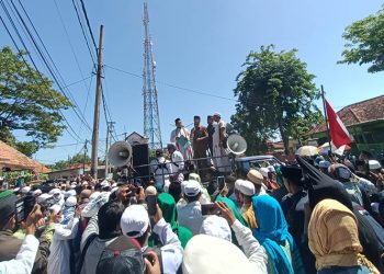 Tolak LGBT, FPI Pamekasan Demo DPRD
